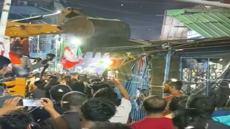 ভারত পশ্চিমবঙ্গে চারদিনে ৩৪ মুসলিম সম্পত্তিতে হামলা