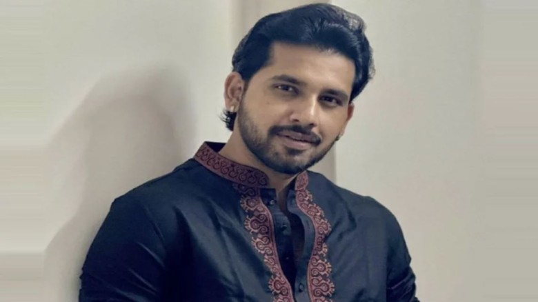 আত্মসমর্পণের পর কারাগারে অভিনেতা জাহের আলভী