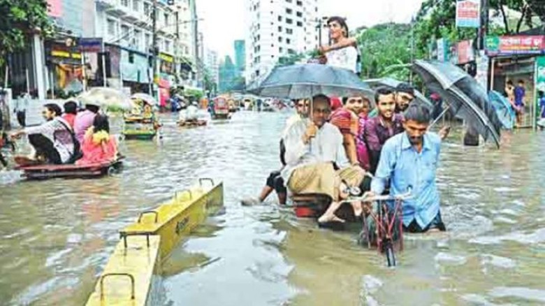 বৃষ্টিতে জলাবদ্ধতা: বন্ধ চট্টগ্রামের স্কুল-কলেজ